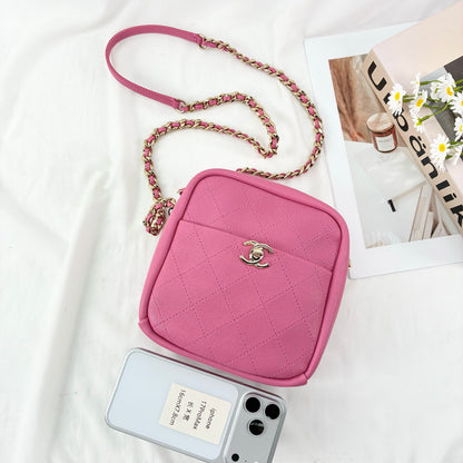 Chanel Vintage Quilted Lambskin CC Box Camera Bag（Pink with Gold Hardware）