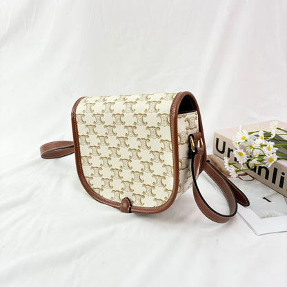 Celine Medium Folco Saddle Crossbody Bag（White Triomphe）