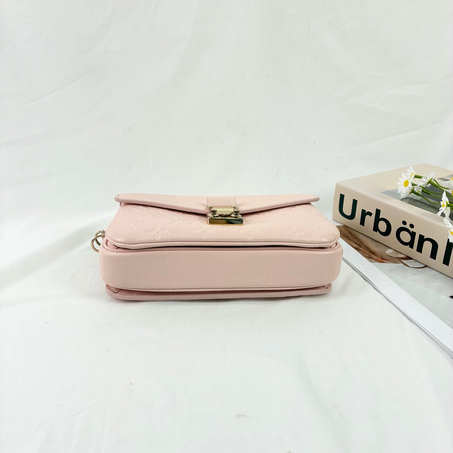 Louis Vuitton Pochette Métis East West in Pink Monogram Empreinte Leather