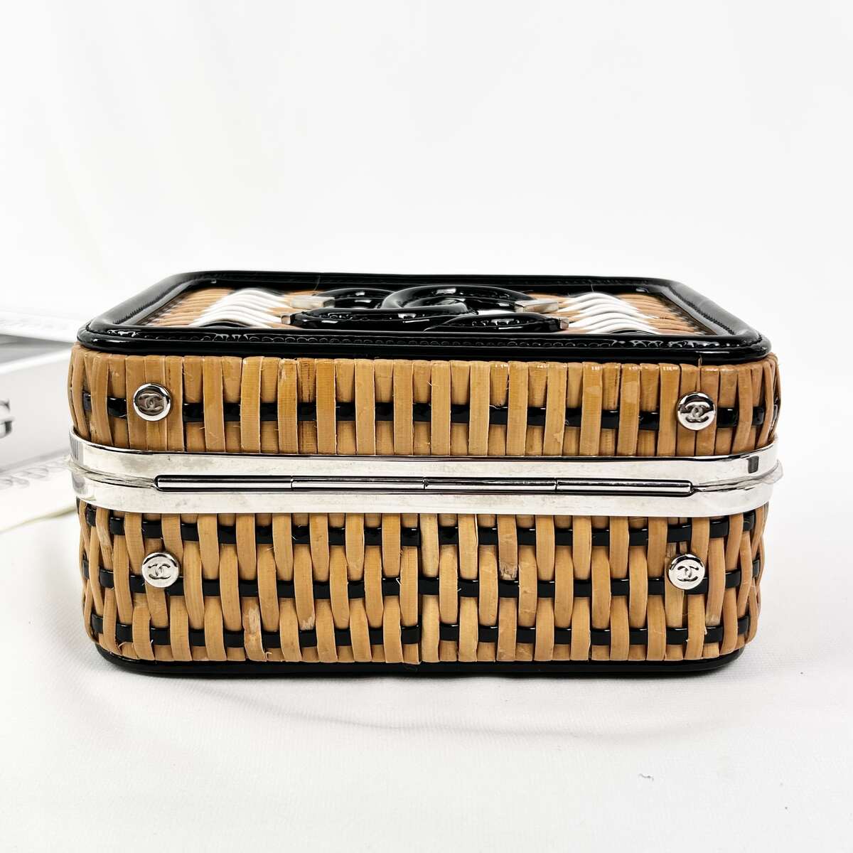 Chanel Small Vanity Case Camera Bag, 19S Cruise Collection, Raphia & Patent Calfskin, Silver-tone Metal Hardware