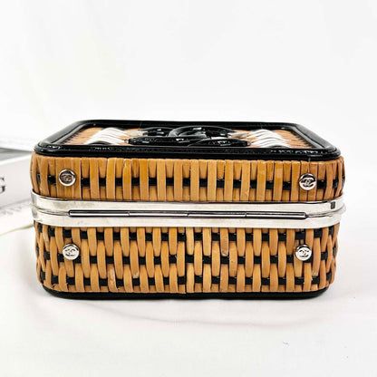 Chanel Small Vanity Case Camera Bag, 19S Cruise Collection, Raphia & Patent Calfskin, Silver-tone Metal Hardware