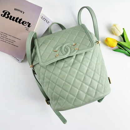 CHANEL CC Filigree Quilted Caviar Leather Drawstring Backpack（Light Green, Gold-Tone Hardware）