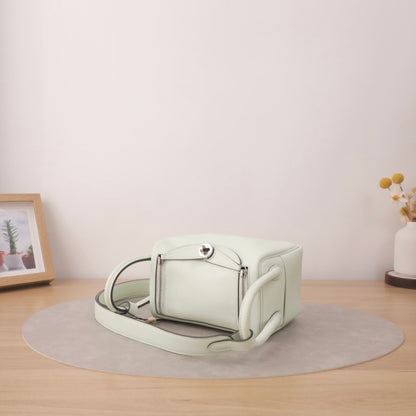 Hermès Mini Lindy Crossbody Bag, Vert Fizz Swift Leather, Palladium Silver Hardware, U Stamp